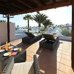 Wonderful Puerto Del Carmen Location Cilla Sea Views