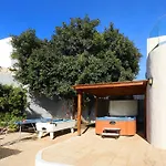 Wonderful Puerto Del Carmen Location Cilla Sea Views Тиас