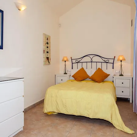 Wonderful Puerto Del Carmen Location Cilla Sea Views Large Pool Area Lanzarote