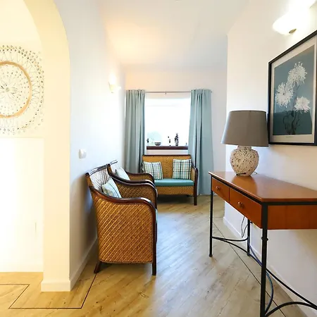Wonderful Puerto Del Carmen Location Cilla Sea Views Large Pool Area Lanzarote Villa *
