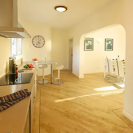 Вилла Wonderful Puerto Del Carmen Location Cilla Sea Views Тиас