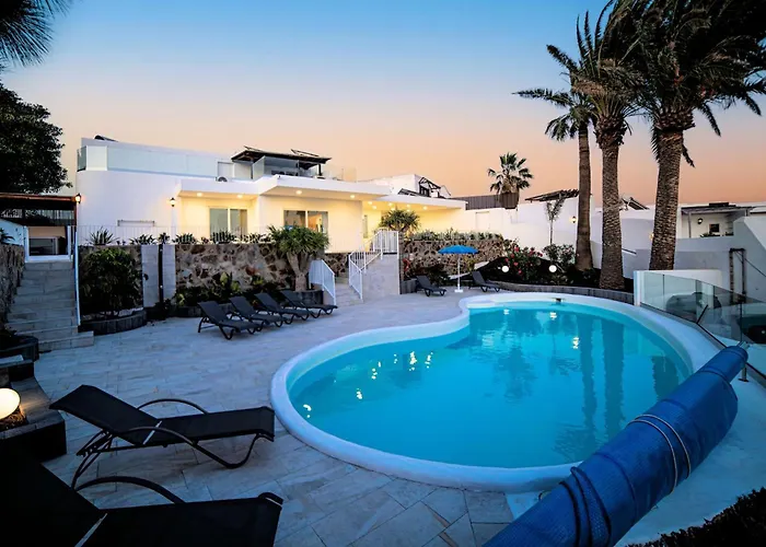 Wonderful Puerto Del Carmen Location Cilla Sea Views Tías